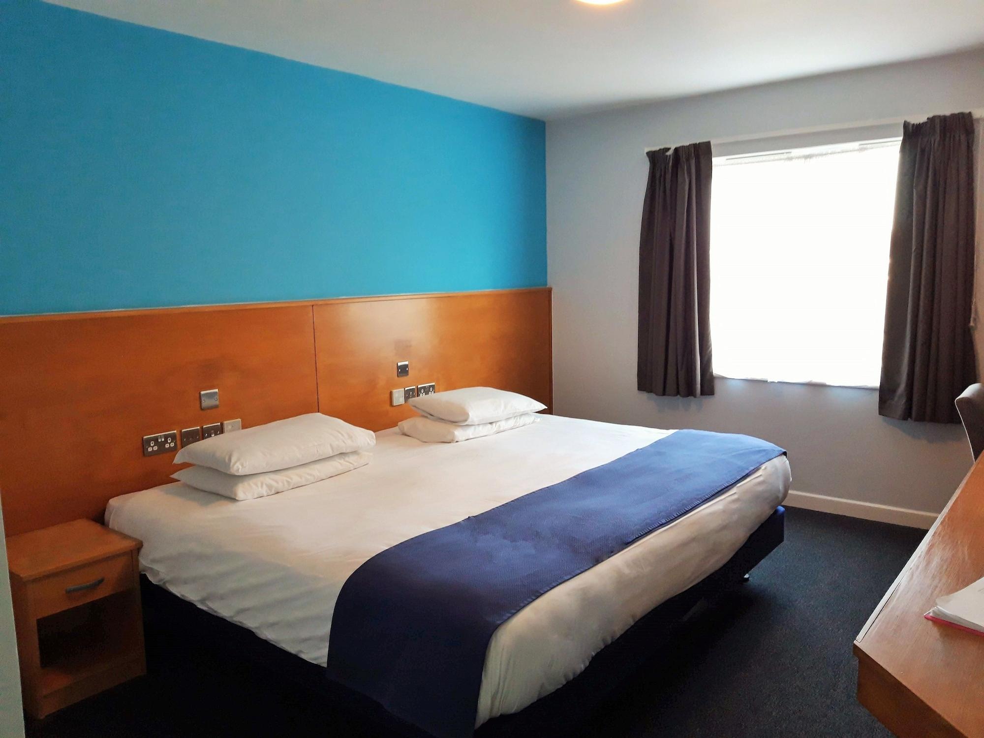 The Olympic Lodge Aylesbury  Esterno foto
